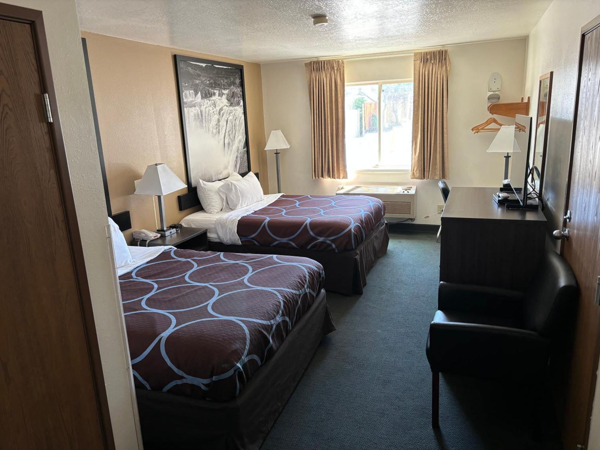 Super 8 By Wyndham 2*
