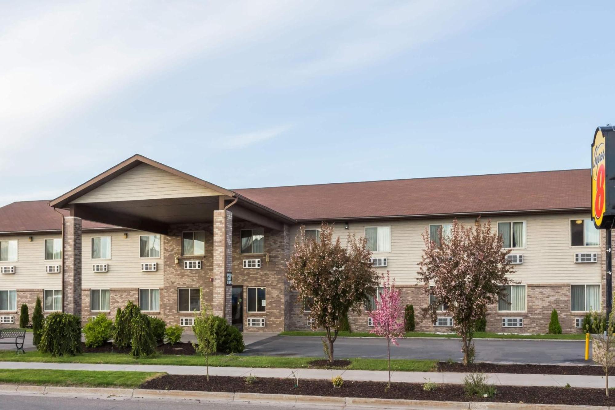 Super 8 By Wyndham Hotel Rexburg